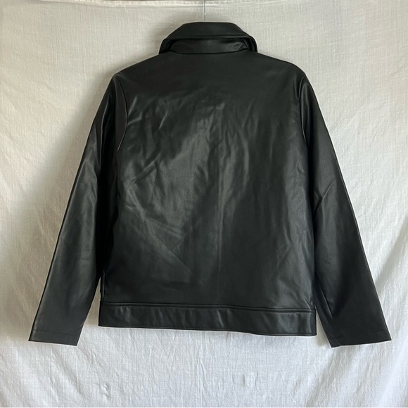 NWT NVLT Women’s Vegan Leather Collared Trucker Jacket in Black Size Small - Picture 4 of 8